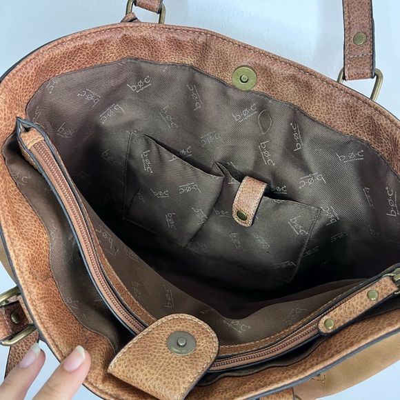 EUC BOC Trampton Saddle Brown Large Tote Bag Purse Satchel Vegan Leather - Picture 4 of 8